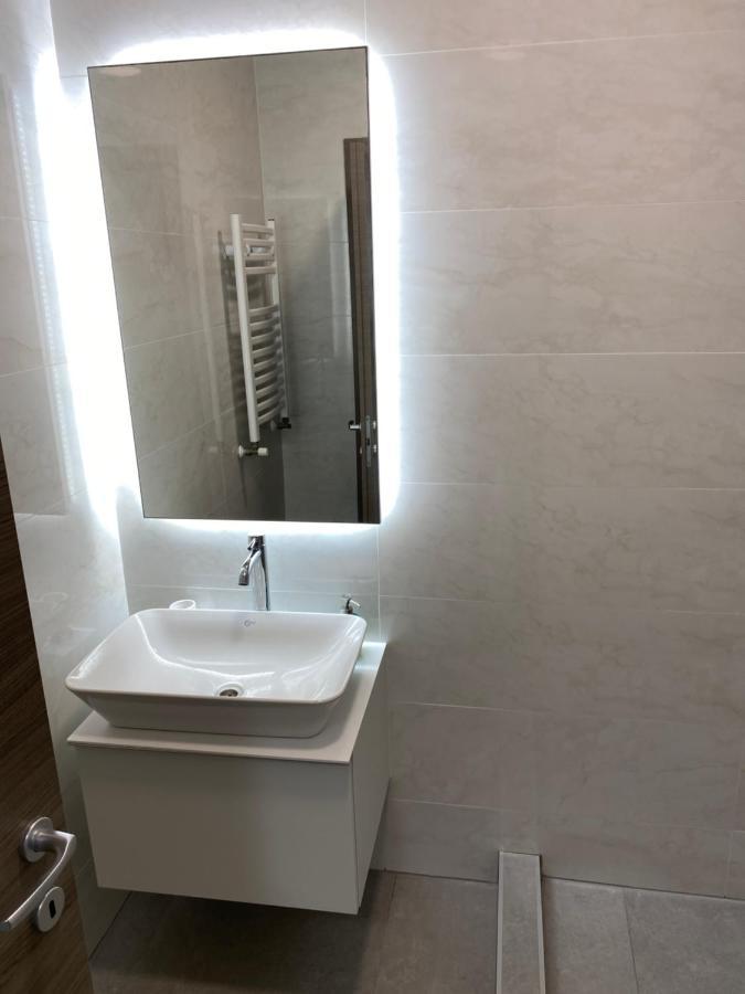 Catedral Apartment Boekarest Buitenkant foto