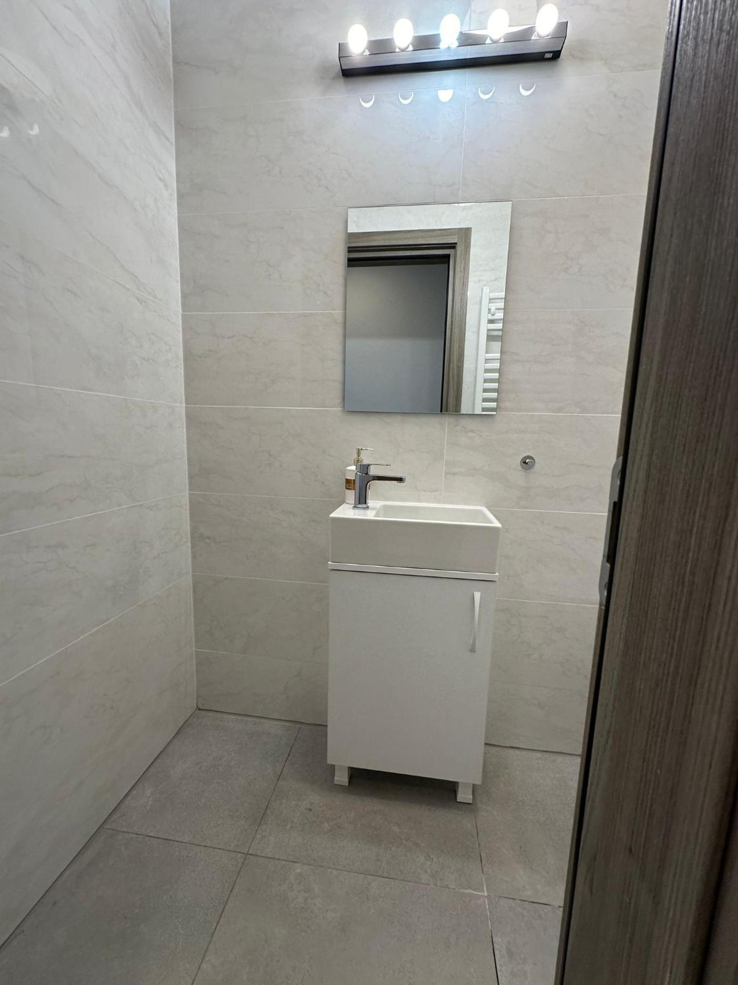Catedral Apartment Boekarest Buitenkant foto