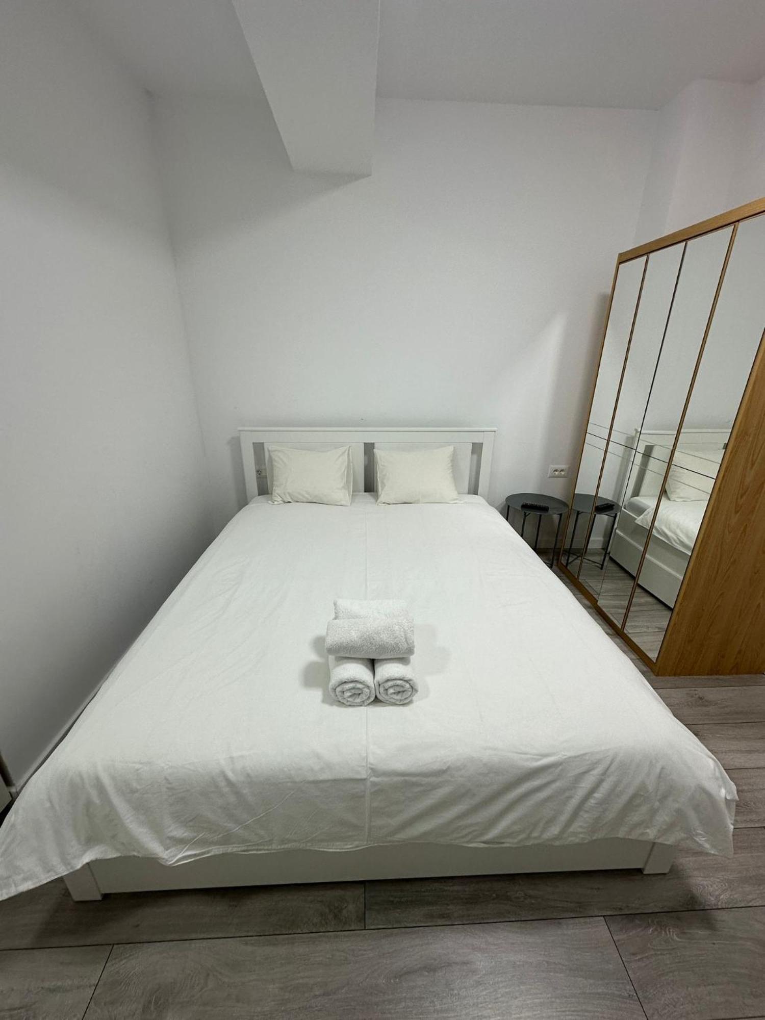 Catedral Apartment Boekarest Buitenkant foto